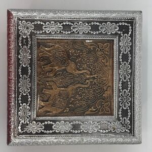 Jewelry Box Boho Silver Copper Elephant Embossed Divided Metal
Eclectic Decor